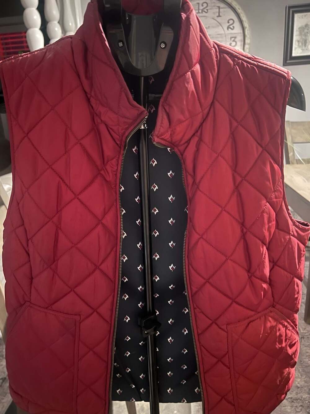 346 Brooks Brothers Quilted Vest Size L Red